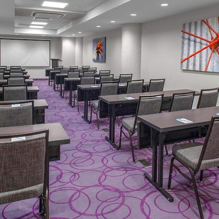 Fairfield Inn & Suites By Marriott Dallas Downtown Экстерьер фото