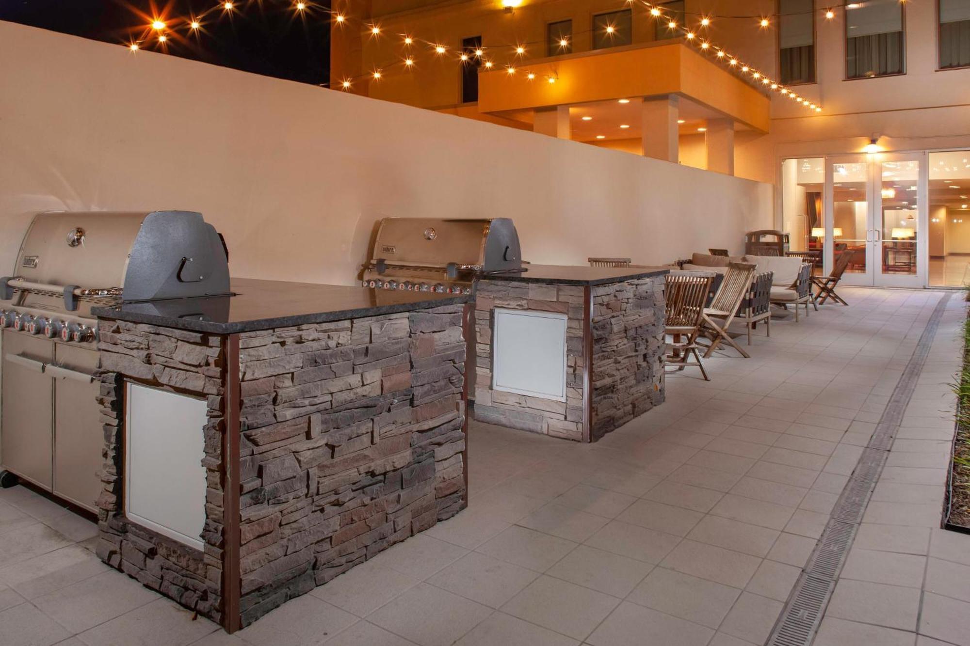 Fairfield Inn & Suites By Marriott Dallas Downtown Экстерьер фото